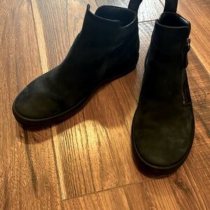 Black Ecco Boots 8.5